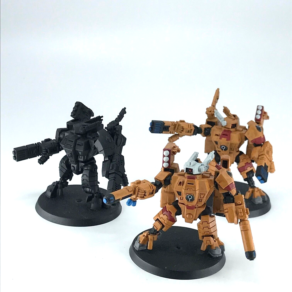 Tauさま専用 Tau XV8 Crisis Battlesuit Team T'au Empire - Painted Warhammer 40K
