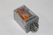 Siemens 3TX7112-1LF13, Octal Relay, Button, LED-120VAC