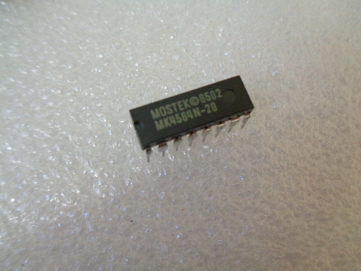 4 X MK4564N-20 DRAM 64Kx1 MOSTEK – Compatibile Atari, Commodore, Dragon 32 – DIP16