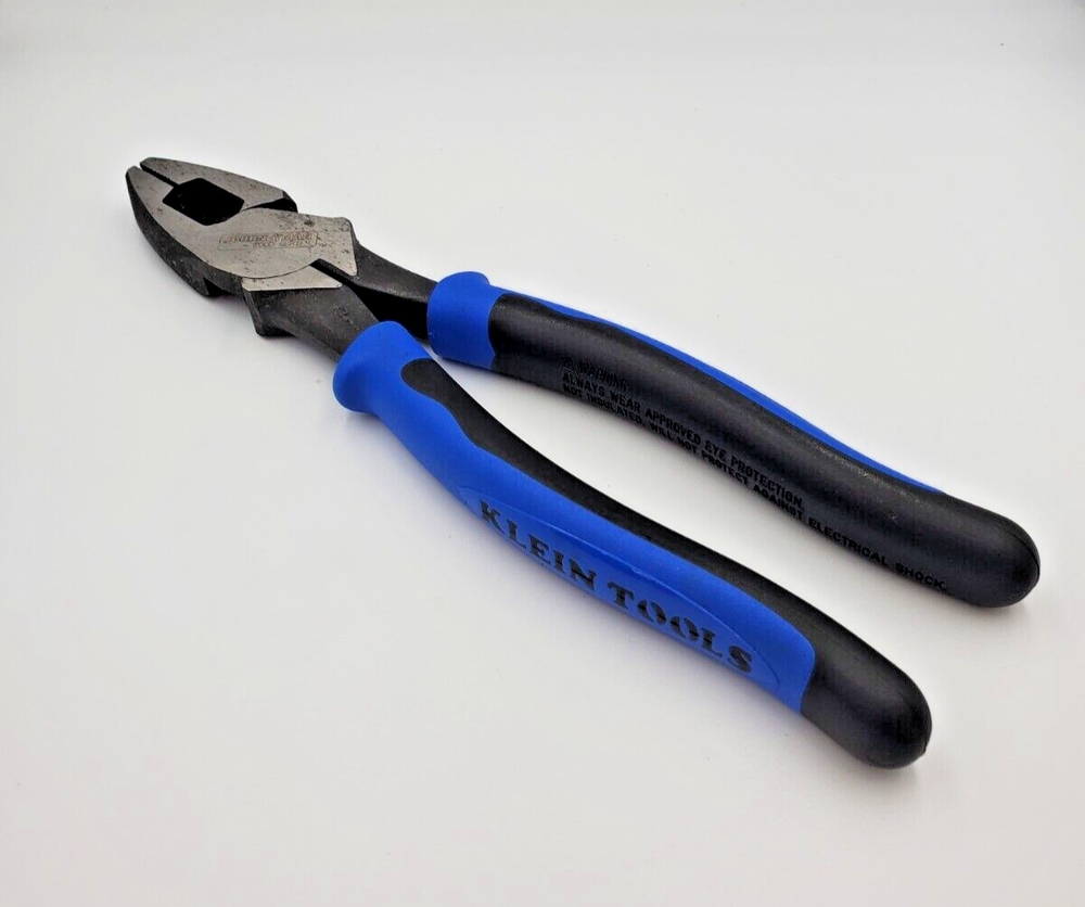 New - Open Box- Klein Tools J2000-9NE Lineman's Pliers, 9-Inch, Journeyman