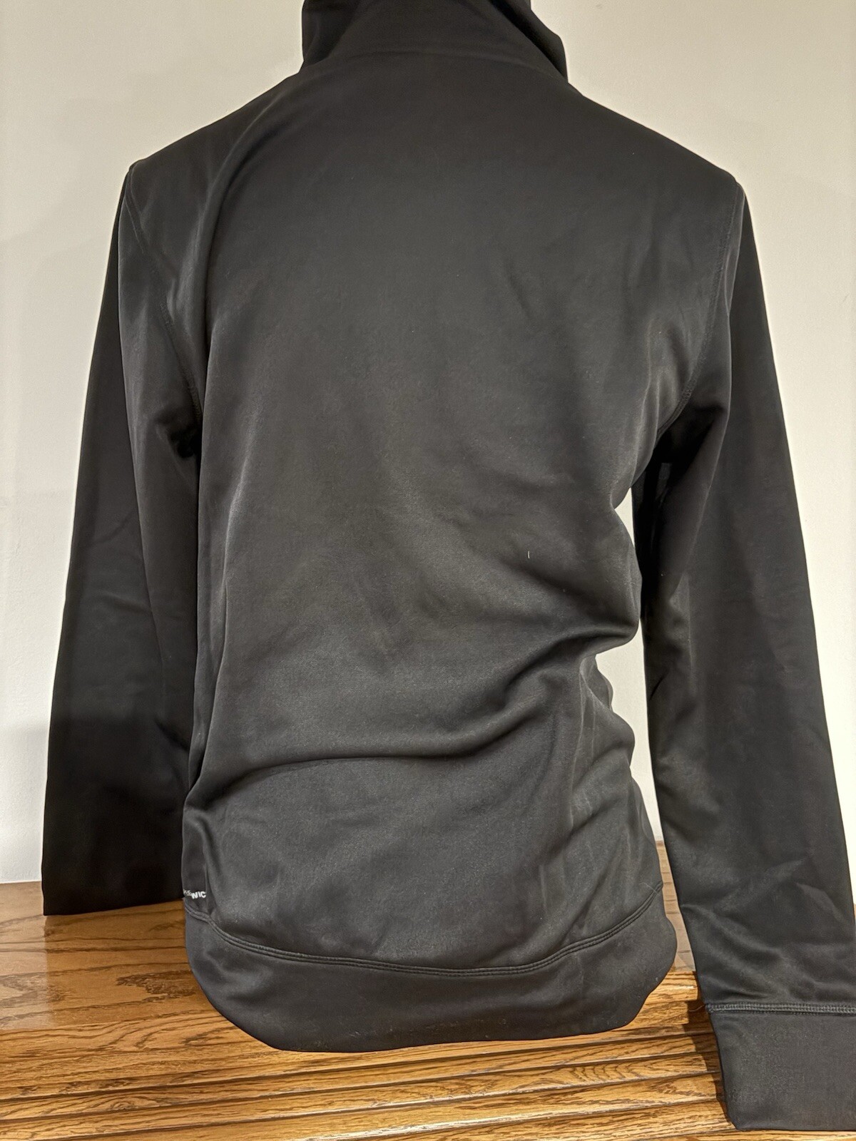 Reebok Women’s Speedwick Training Pullover Black With Purple Logo Size M thumbnail 4