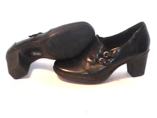 MINT-Bass Shoes Womens 6.5 M Tonia Buckle Fashion Heels Clogs Black Leather