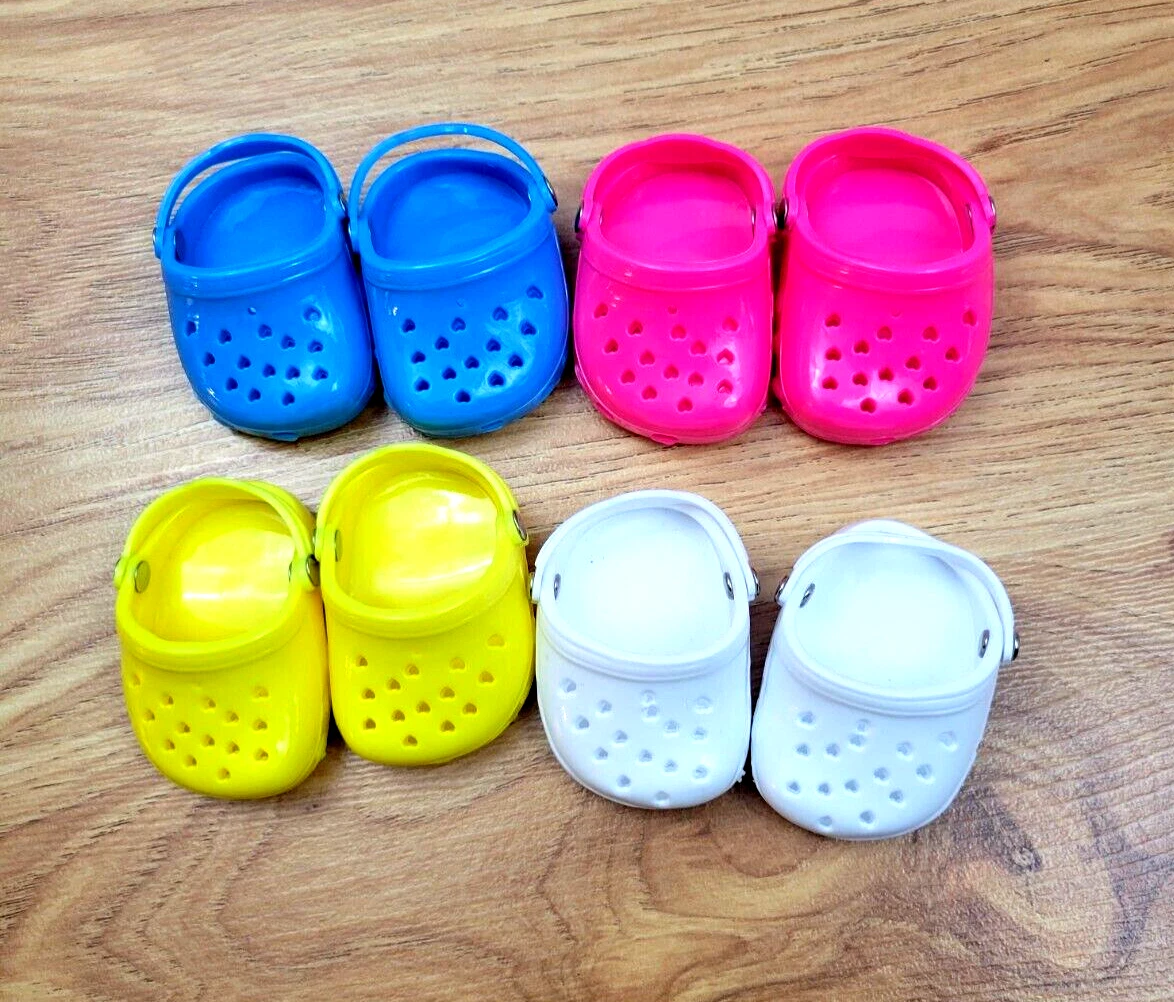 These Plastic Dog Shoes Look A Lot Like Crocs