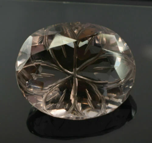 Gioielli e gemme di ametista rosa