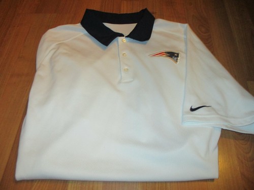 MINT MENS NIKE DRI-FIT NEW ENGLAND 