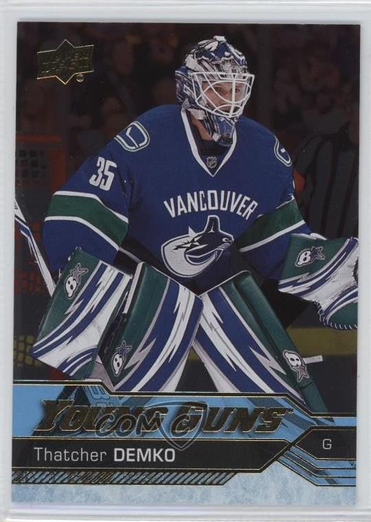 2016-17 Upper Deck Young Guns Silver Foil Thatcher Demko #472 Rookie RC 0tl