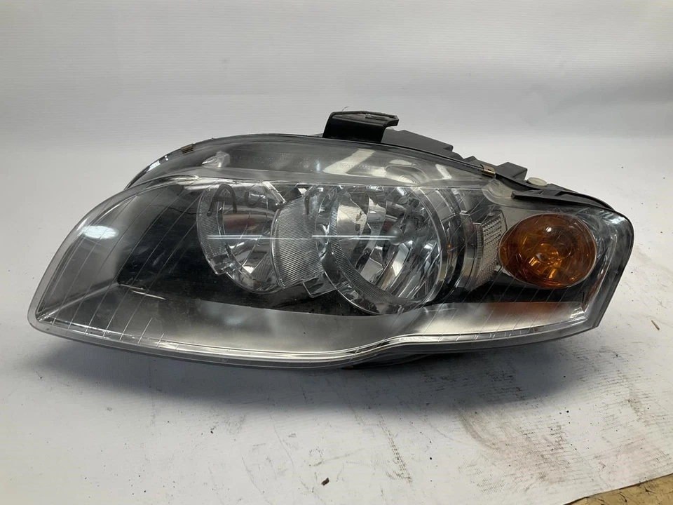 05-09 Audi A4 Front Left Driver Halogen Headlight Q - Image 2 of 4