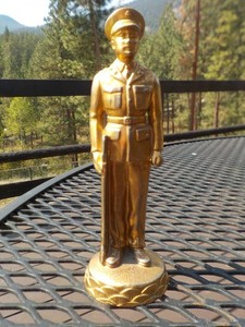Vtg Dodge Inc Cast Metal Trophy Topper Military Figure in  a Suit with a Rifle