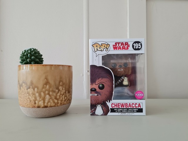 195 Star Wars Chewbacca Flocked 