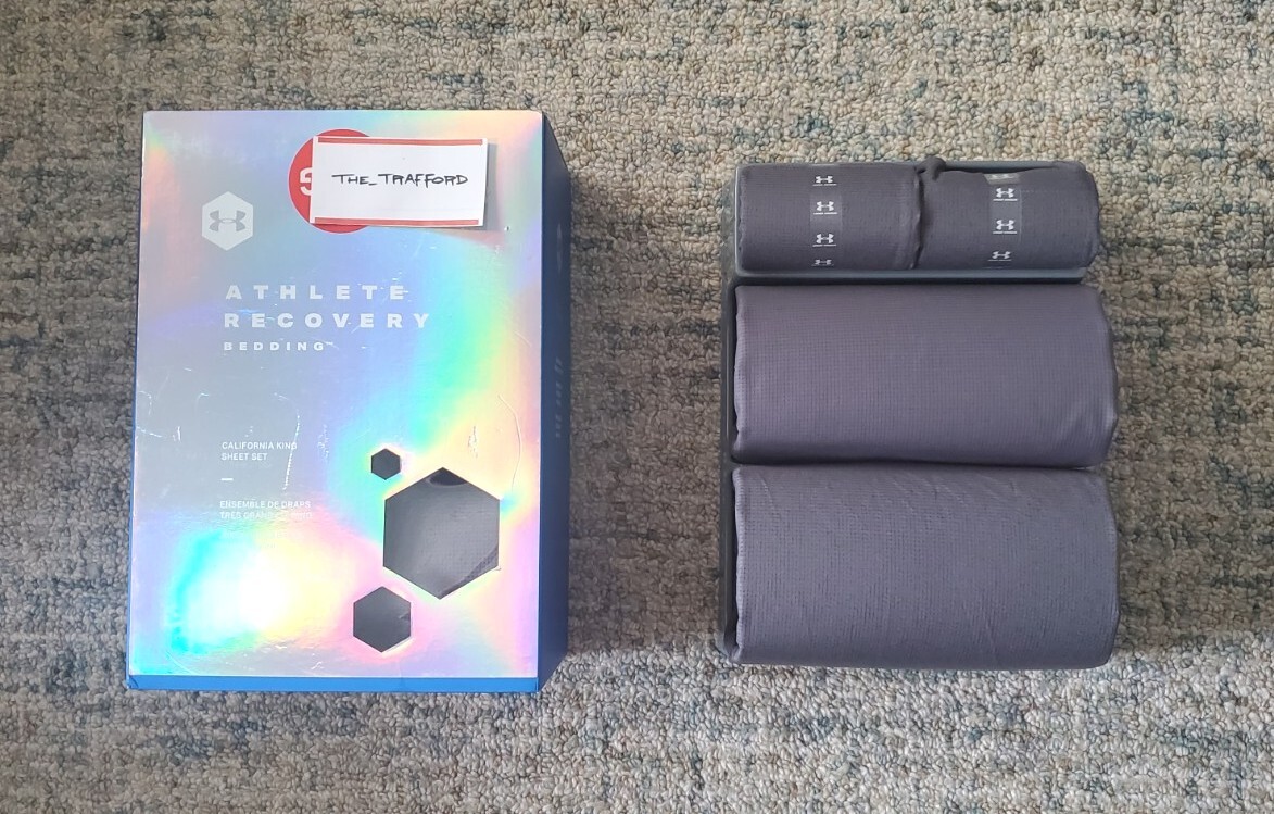 NIB UNDER ARMOUR UA ATHLETE RECOVERY CALIFORNIA KING ZINC GRAY BEDDING