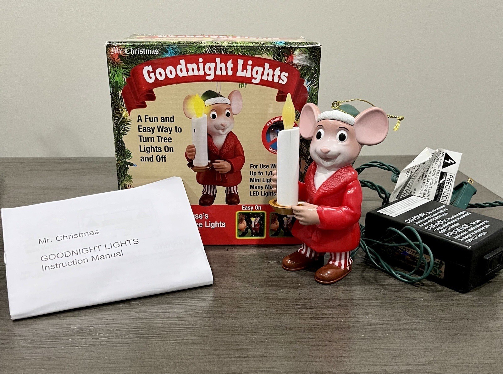 Mr Christmas Goodnight Lights Mouse Blow Candle Christmas Light