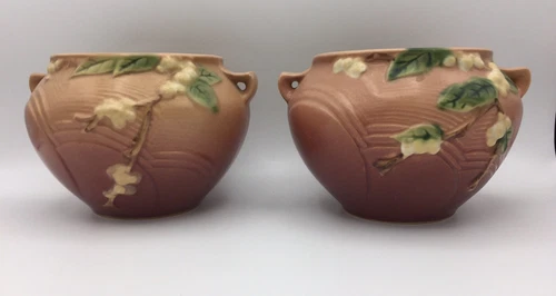 Excellent Condition!!  Pair of Roseville Snowberry Pink Jardiniere 1J-4