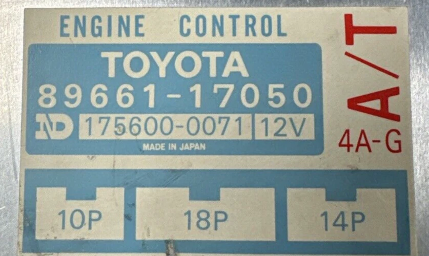ORDENADOR ECM 87 TOYOTA MR2 ECU 89661-17050 Foto 2 de 3