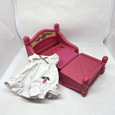 Fisher Price BriarBerry Bears Pink Chair Bed Pull Out with Nightgown USED