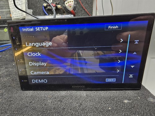 KENWOOD DMX47S DIGITAL MULTIMEDIA RECEIVER AS IS STUCK ON SET UP SCREEN