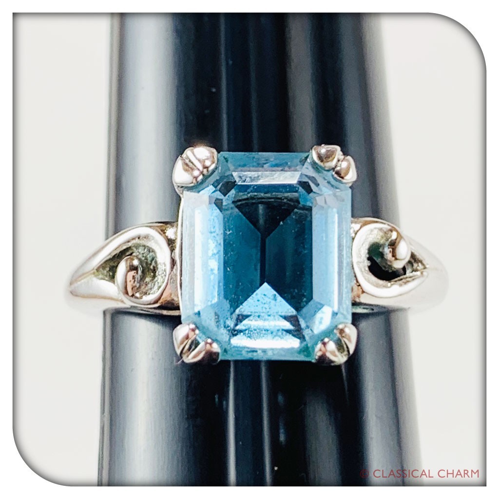 Vintage Avon Silver Tone Rectangular Aquamarine B… - image 1