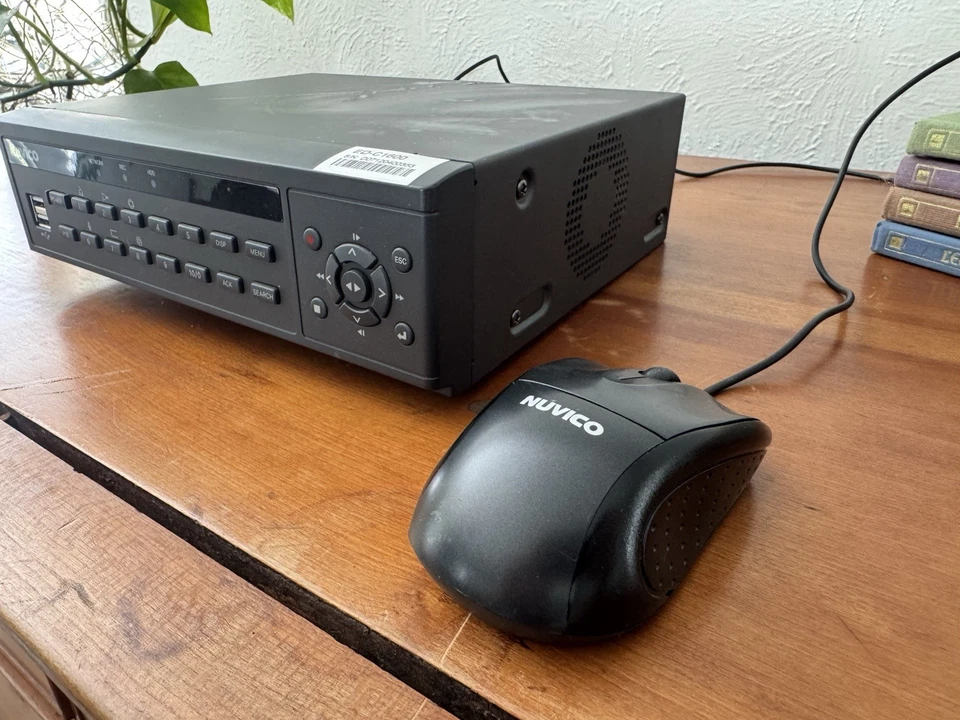 ¡Paquete NUVICO ED-C1600 con mouse y cable! ¡Excelente estado! Foto 2 de 4