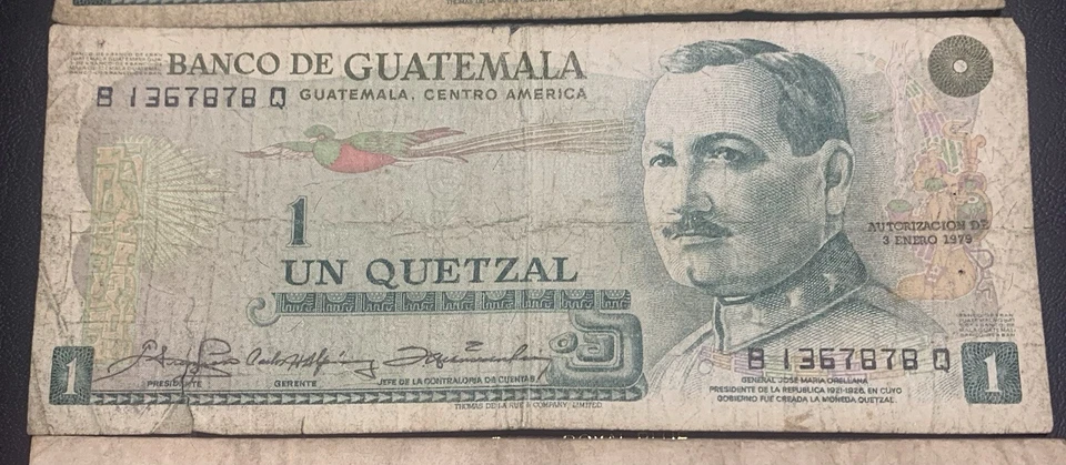 Lote de 4 Papeles Mundiales 1976-79 Guatemala-1979-82 El Salvador Buen Estado Foto 3 de 4