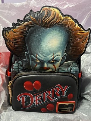 Loungefly It Pennywise - Derry Cosplay Light-Up Mini 