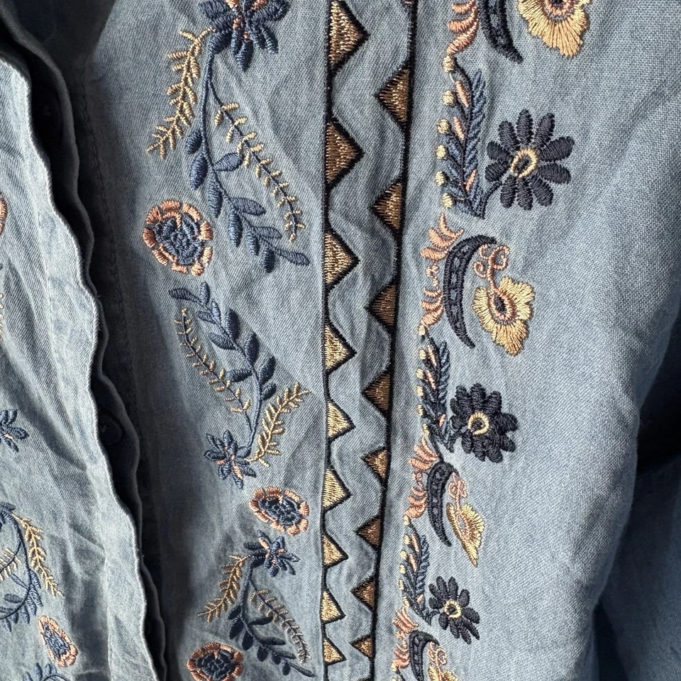 Camisa Denim Joan Rivers Botón Frontal Bordado Talla L Grande A515233 Foto 4 de 4