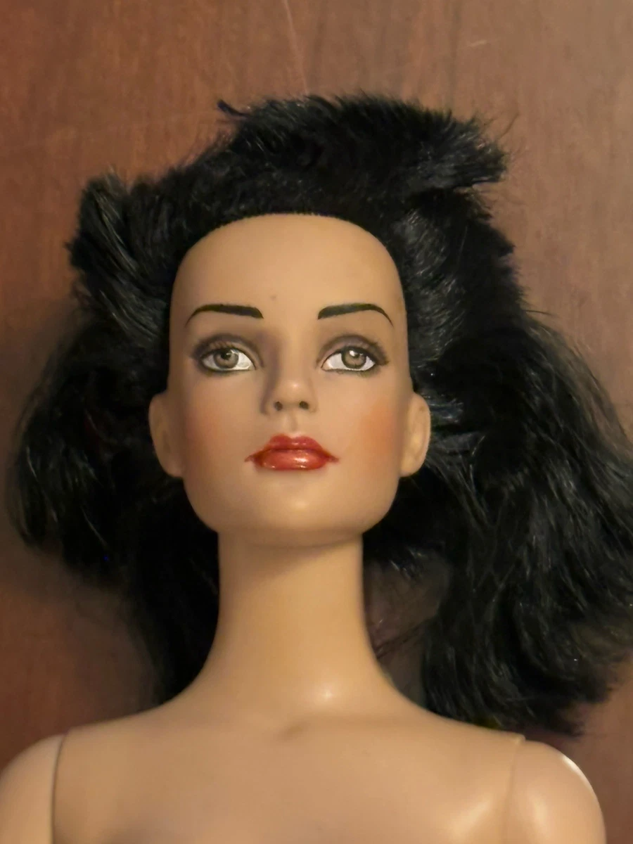 Tonner Tyler Wentworth Collection Dolls & Doll Playsets for sale