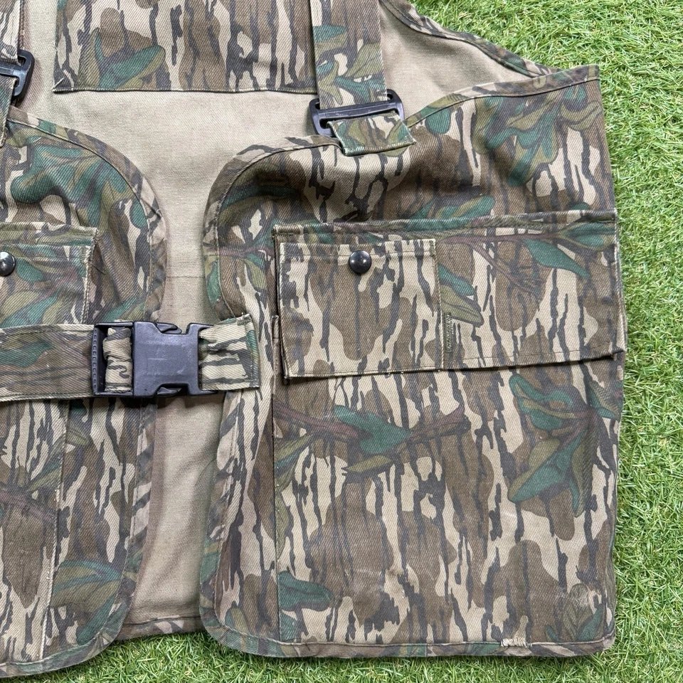 Vintage Mossy Oak Green Leaf Camo Turkey Hunting Vest Size XL Made In USA - Image 3 of 4
