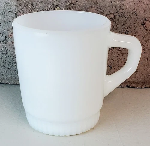 Vintage Fire King Anchor Hocking Milk Glass D Handle Coffee Mug Ribbed Bottom