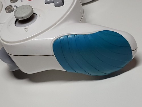 Intec Wireless White Gamecube Controller W Battery Cover - Untested - No Dongle - Picture 8 of 13