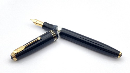 VINTAGE FRENCH PARKER FOUNTAIN PEN IN BLACK SPRINGY 18K MEDIUM NIB UNCOMMON