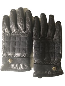 hugo boss gloves