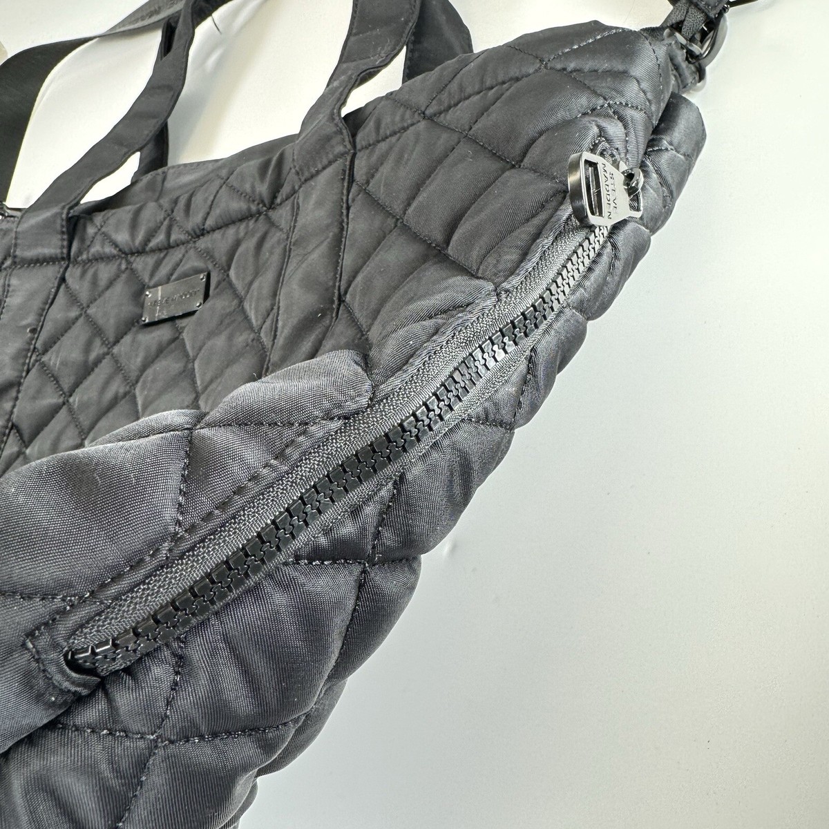 STEVE MADDEN Black Quilted Weekender Bag Large Full Zip Duffle