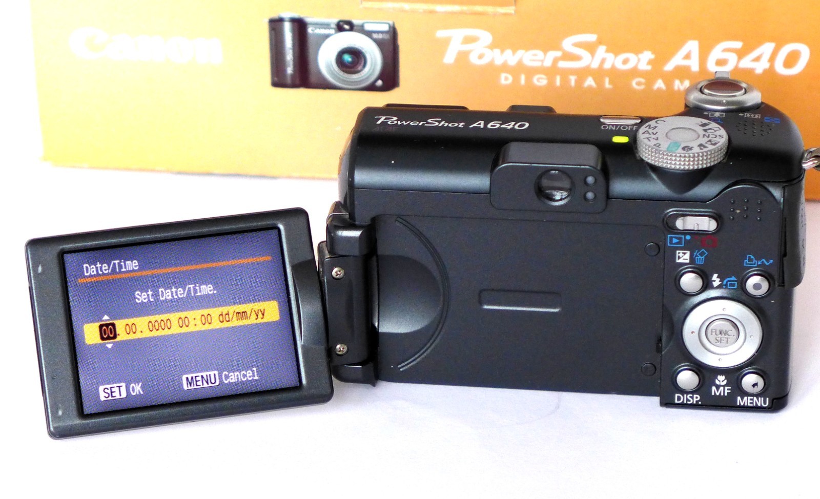 Canon PowerShot A640 10.0MP Digital Camera - boxed & all accessories