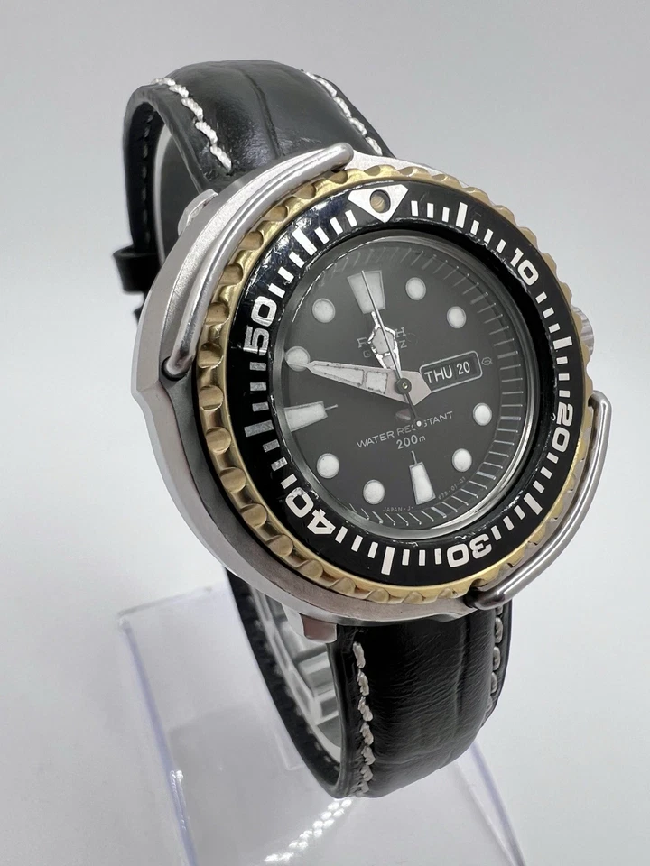 Reloj Hombre Ricoh Diver Cuarzo WR 200M Bisel Giratorio Raro De Colección Foto 2 de 4