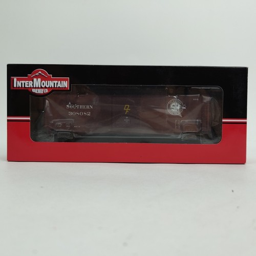 Coche de caja de una sola puerta InterMountain HO PS-1 50' Southern Railroad #308082 45902-15 | Zustand: New