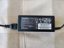 Genuine AC-DC Adaptor Power Supply Charger - Toshiba Satellite C75-A-13N Laptop