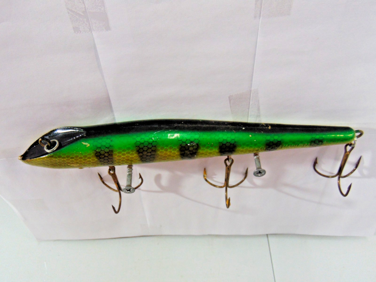 Musky Lures Jerkbait/Glidebait, Perch Design - Musky Mania Burt + Unbranded - Image 6