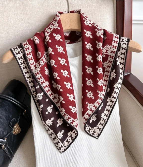 70% Cashmere 30% Silk Bandanna Shawl Neckerchief Scarf 26'' totem Print Wrap