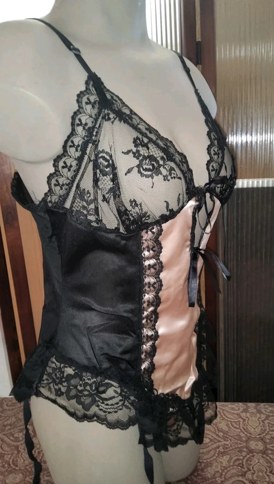 复古美国制造 Faris Teddy Sheer 尼龙 带缎面 带褶边和服装 黑色 带粉红色 L — 第 3/4 张图片