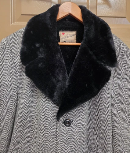 VINTAGE Land-N-Lakes 60s Car Coat XL Black Herringbone Faux Fur Jacket USA 70s image 6