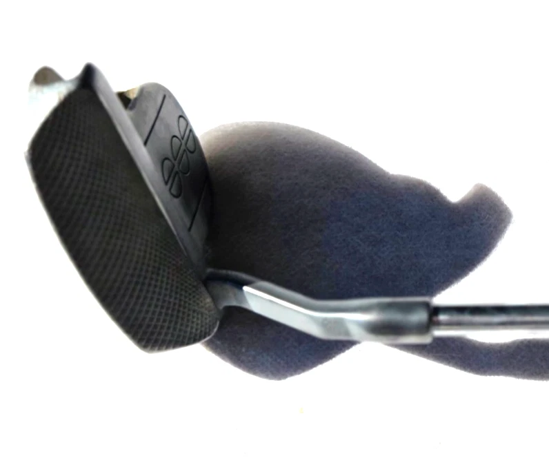 Acuity Chipper – Right Handed – 35” Stainless Steel Shaft – 35° Loft - Image 3 of 4