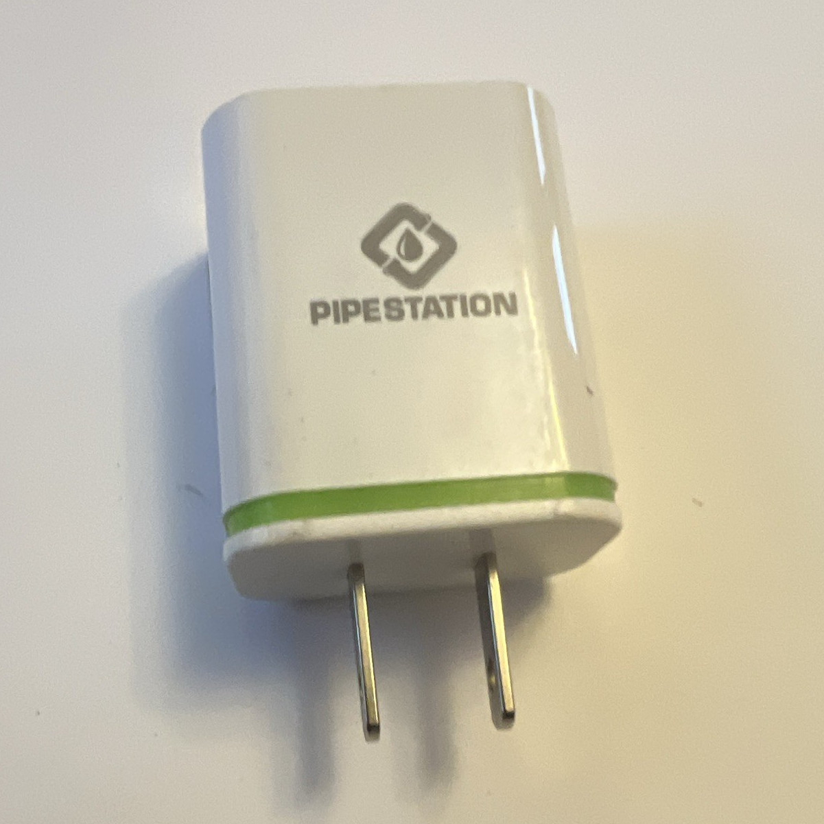 PIPESTATION Dual USB 2-Port Wall Charger 5V 2.1A White/Green keke-F5