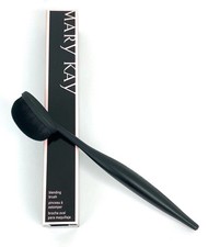 CEPILLO MEZCLADOR MARY KAY~NUEVO EN CAJA~FORMA OVALADA~AYUDA A PROPORCIONAR UN ACABADO PERFECTO!!!