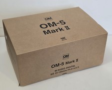 New OM SYSTEM OM-5 Mark II Silver  14-150mm F4.0-5.6 II