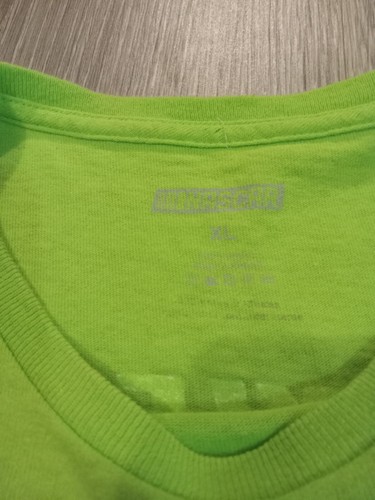 KYLE BUSCH T Shirt Men XL 18 M&M's NASCAR Lime Green Monster Energy Cup 2018 F11 - Picture 2 of 3