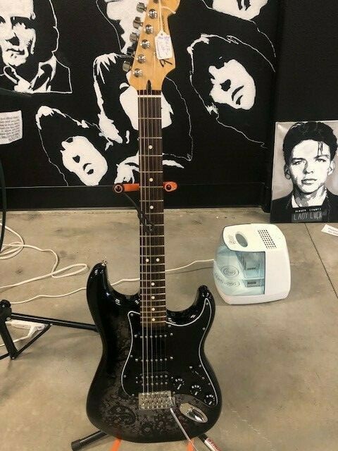 Mexican Fender Stratocaster Paisley Electric Guitar | eBay
