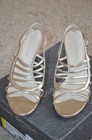 Elegant Via Spiga Heels Sandals Platinum color - size 6.5 — photo 8