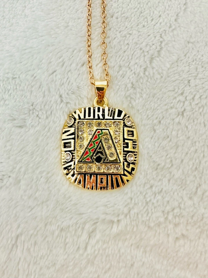 2001 Arizona Diamondbacks JOHNSON Pendant World Series Championship, 🇺🇸 SHIP - Image 2 of 4