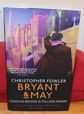 London Bridge fällt um.  Christopher Fowler.  1. Auflage Doubleday 2021