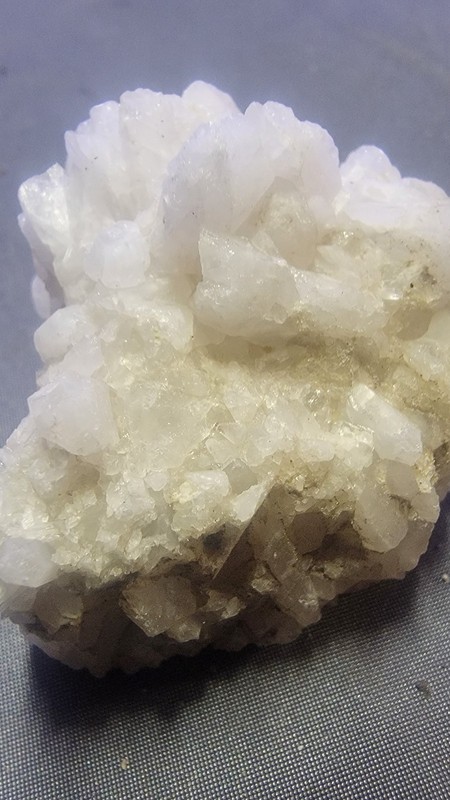 Beautiful Quartz Crystal Cluster Natural Mineral Specimen 42.2g