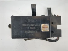 2003-2004 Ford E-250 Fusebox Fuse Box Relay Module F7ub-14a003-ab AMJEK